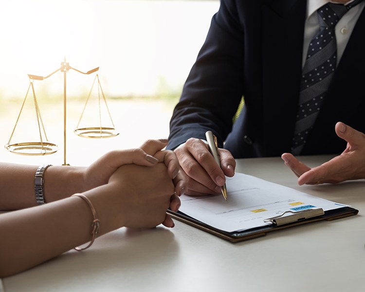 Estate planning consultation with a Kentucky attorney